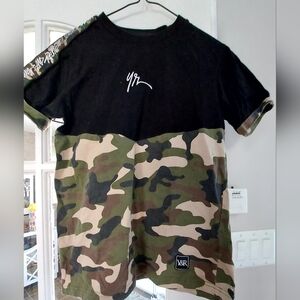 Youth YR Black and Camouflage Graphic T-Shirt.